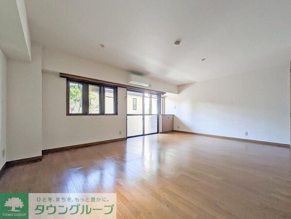 リフィーネめじろ台の物件内観写真